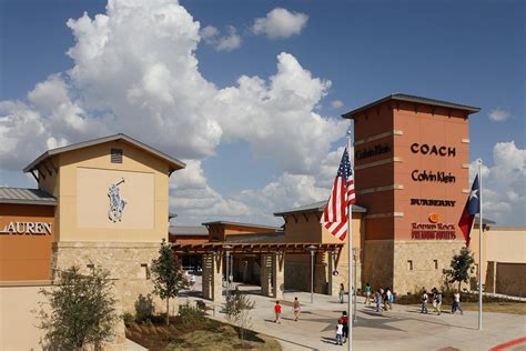 roundrock premium outlets